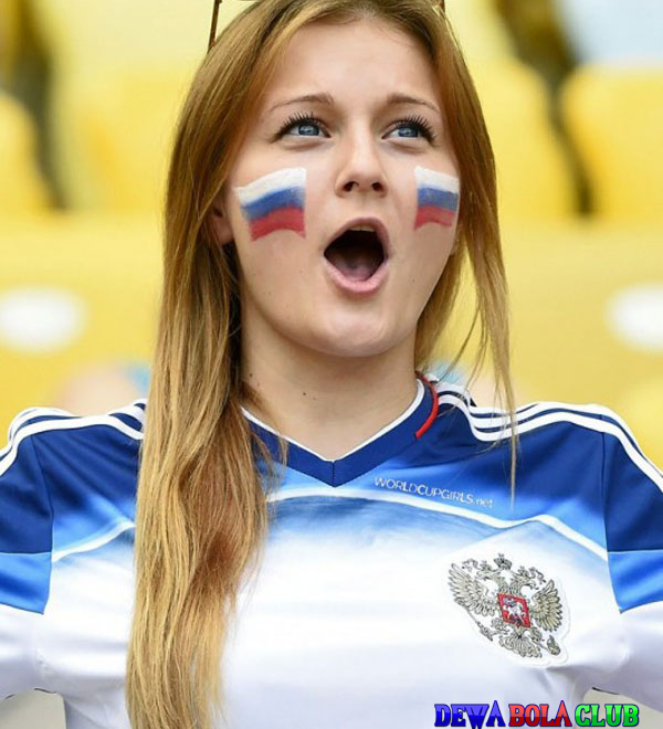 Prediksi Rusia vs Kroasia 8 Juli 2018 gadis bola soccer football girl piala dunia